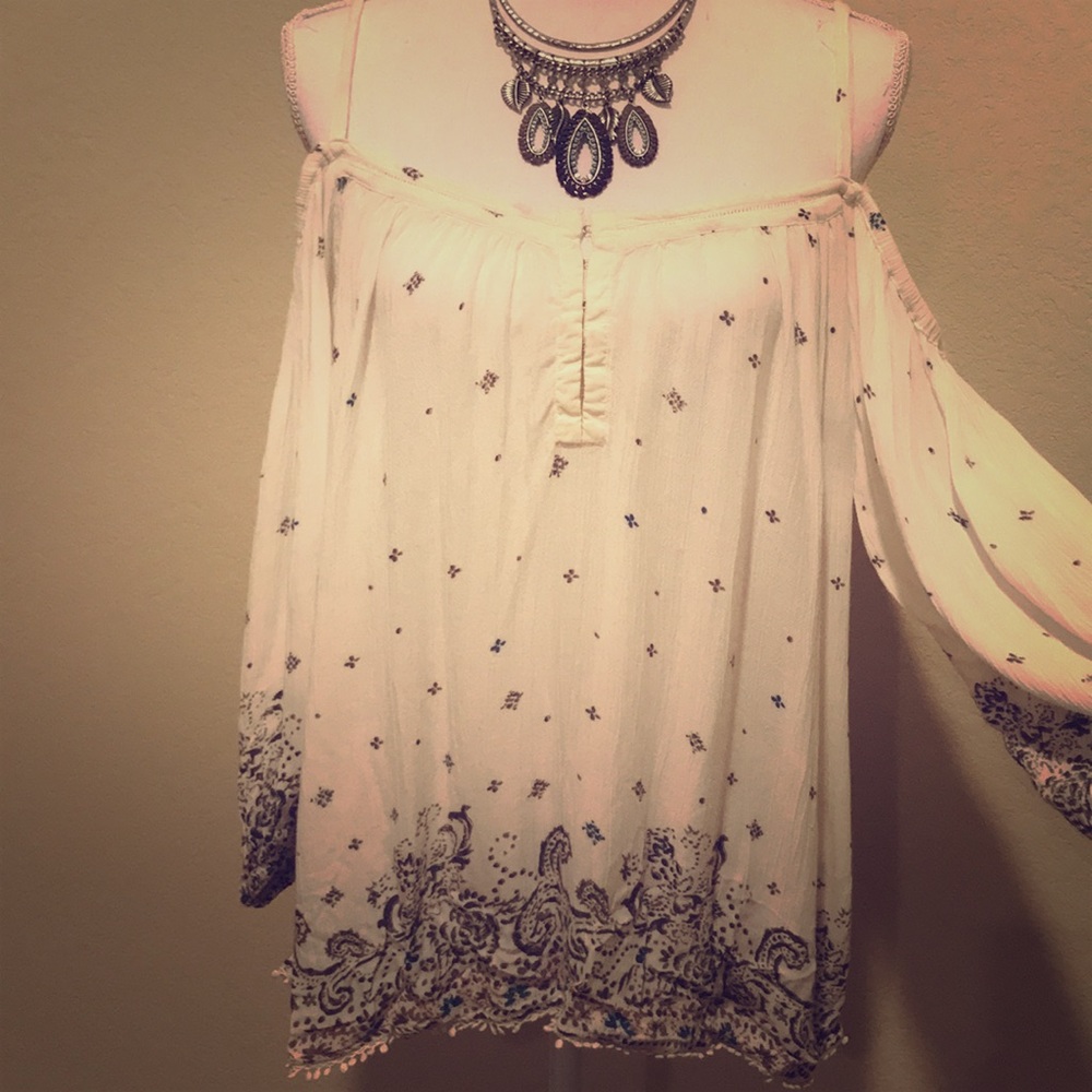 White flowy blouse